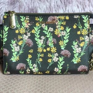 Steve Madden crossbody purse